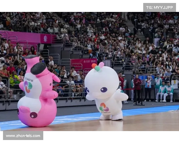 全运会开幕式后游泳首赛,吉祥物现场互动聚人气 全运会开幕式后游泳首赛,吉祥物现场互动聚人气