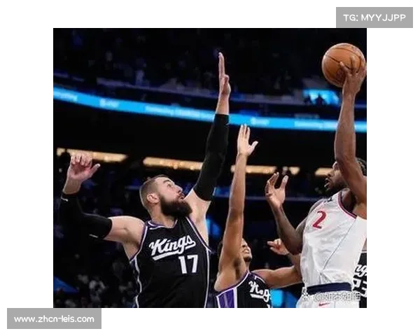 哈登三分8投0中，快船客场不敌骑士